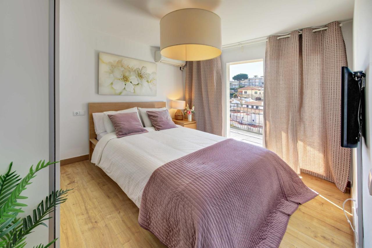 Apartament Pau Casals, 2 Min Walk From The Sea & Sea View Lloret de Mar Dış mekan fotoğraf